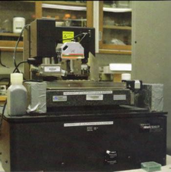 Atomic force microscope on vibration isolation platform